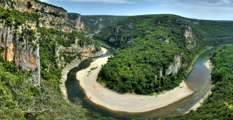un virage de l'Ardèche